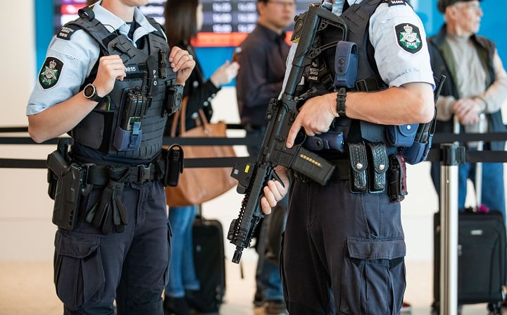 udbrud tricky oprindelse Short-Barrelled Rifles roll out at designated Australian airports | Australian  Federal Police