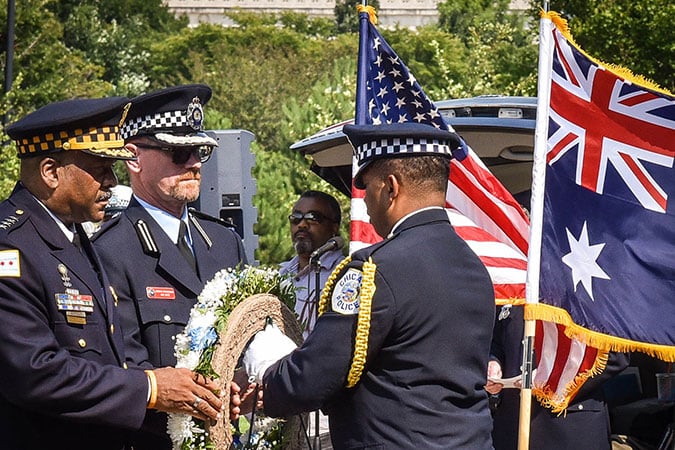 Chicago Police Chief, Superintendent Eddie Johnston, lays a wreath at Chicago’s Soldier Field with AFP Senior Liaison Officer to New York, Ian Bate