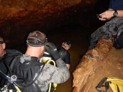 Narrow tunnels across the chambers were just some of the challenges faced by the divers.