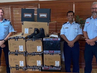 Police Protective Services (PPS) Officers receive 80 pairs of Magnum brand boots thanks to the support of Australian Federal Police (AFP)